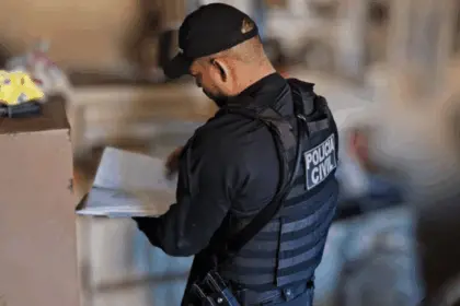 PCGO prende homem por bater, ameaçar e extorquir a própria mãe em Uruaçu – Policia Civil do Estado de Goiás