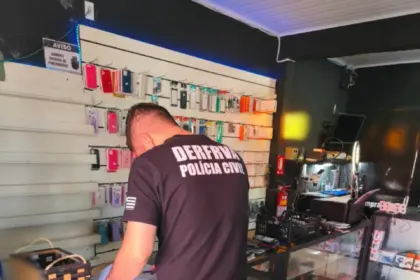 Polícia Civil cumpre três mandados de buscas em investigação de roubo de motocicleta, em Aparecida de Goiânia