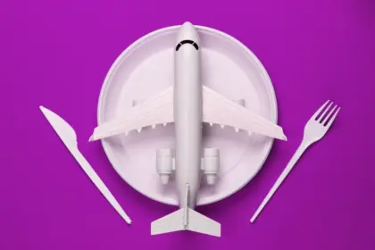 5 alimentos e bebidas para evitar antes e durante viagens de avião 5 alimentos e bebidas para evitar antes e durante viagens de avião