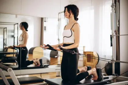 Veja os benefícios de combinar a prática de pilates e musculação Veja os benefícios de combinar a prática de pilates e musculação