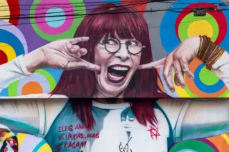 4 motivos que fizeram de Rita Lee a rainha do rock brasileiro