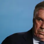 Tribunal espanhol condena técnico Carlo Ancelotti por fraude fiscal