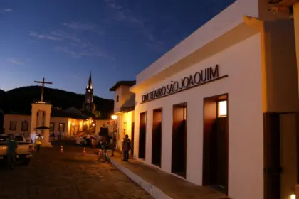 Programação de julho do Cine Teatro São Joaquim traz obras do cinema nacional – Portal Goiás