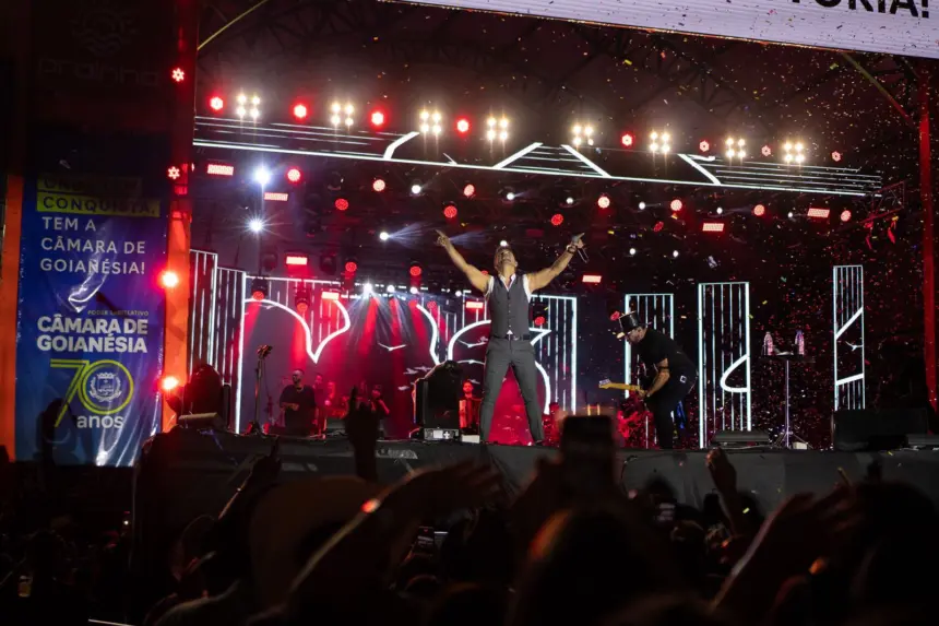 Encerramento da Pecuária Para Todos supera todas as expectativas com 22 mil pessoas no show de Zezé di Camargo Encerramento da Pecuária Para Todos supera todas as expectativas com 22 mil pessoas no show de Zezé di Camargo