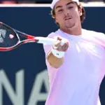 João Fonseca cai para qualifier na estreia do Masters 1000 de Toronto João Fonseca cai para qualifier na estreia do Masters 1000 de Toronto