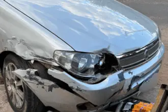 Motorista embriagado bate em carros estacionados e é preso no oeste de Goianésia