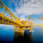 Entenda sobre o processo de extração e produção do petróleo Entenda sobre o processo de extração e produção do petróleo