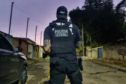 Homem é preso em flagrante, em Niquelândia, por agressão doméstica à mulher – Policia Civil do Estado de Goiás