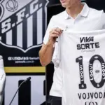 Vojvoda é apresentado oficialmente como novo técnico do Santos