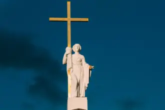 5 orações para o Dia de Santa Helena