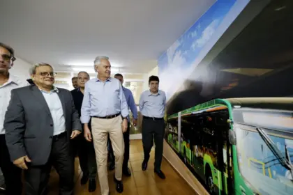 BRT Leste-Oeste tem novos ônibus e estações reformadas – Portal Goiás