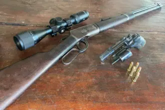 Operação cumpre mandados de busca e procura por investigado por tentar matar duas pessoas em bar de Cristalina – Policia Civil do Estado de Goiás