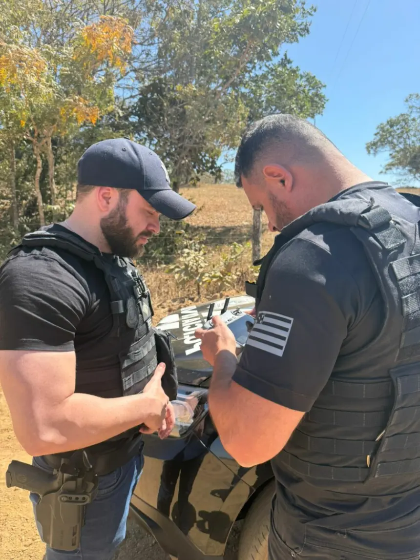 PCGO desarticula esquema de entrega de drogas e prende investigados em Cristalina – Policia Civil do Estado de Goiás PCGO desarticula esquema de entrega de drogas e prende investigados em Cristalina – Policia Civil do Estado de Goiás