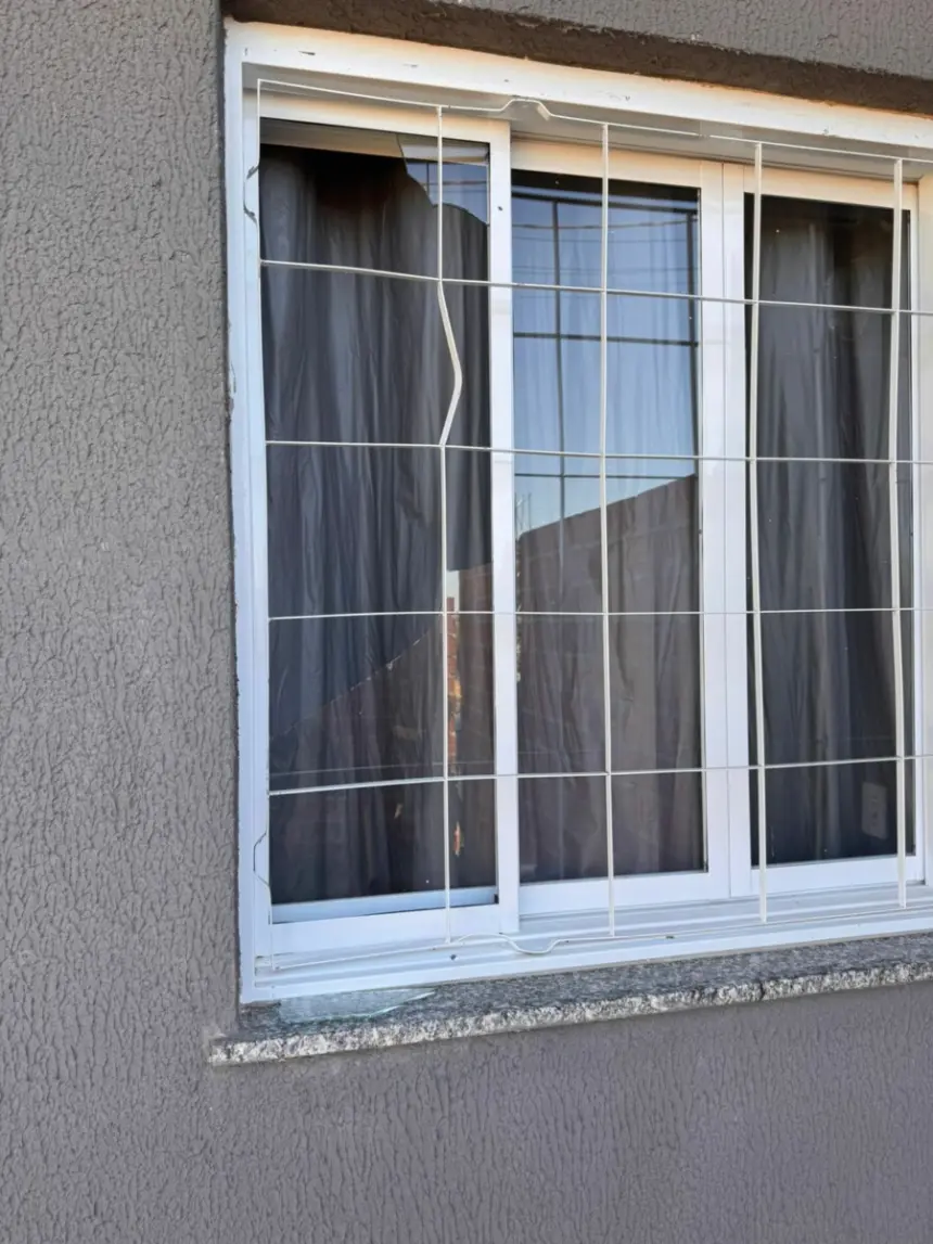 PCGO prende jovem em flagrante por invadir casa, ameaçar e danificar bens da ex-namorada em Piracanjuba – Policia Civil do Estado de Goiás