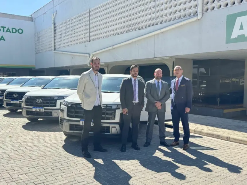 Polícia Civil recebe novos veículos da Secretaria de Economia para investigação de crimes tributários – Policia Civil do Estado de Goiás Polícia Civil recebe novos veículos da Secretaria de Economia para investigação de crimes tributários – Policia Civil do Estado de Goiás