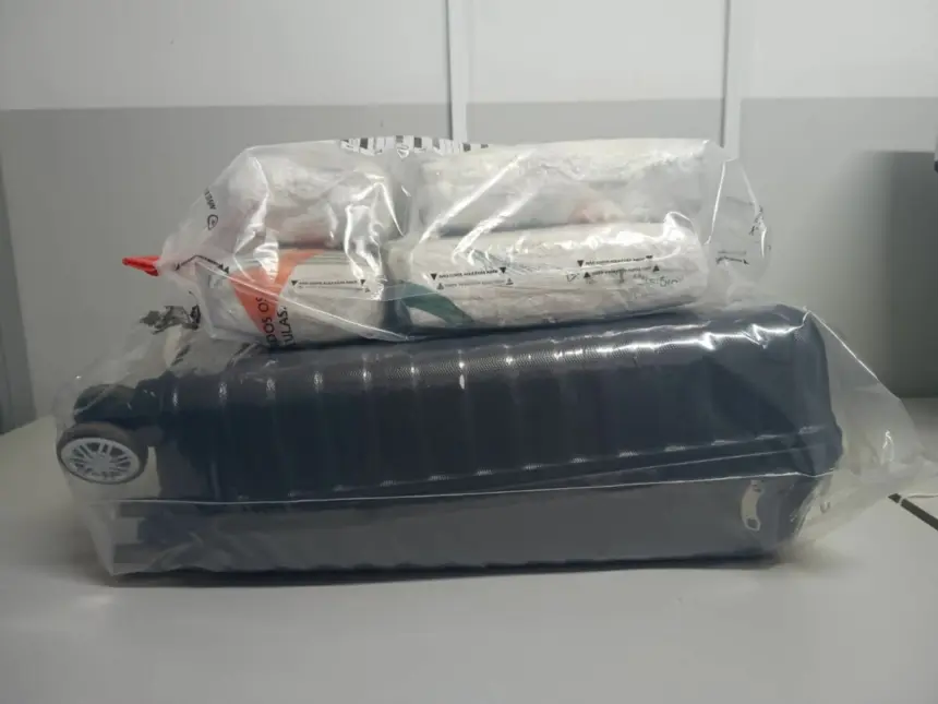 PCGO e PRF prendem passageira de ônibus por transportar “supermaconha” de Cuiabá para Goiânia – Policia Civil do Estado de Goiás PCGO e PRF prendem passageira de ônibus por transportar “supermaconha” de Cuiabá para Goiânia – Policia Civil do Estado de Goiás