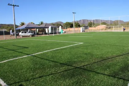 Campos de gramado sintético são entregues no Nordeste goiano – Portal Goiás