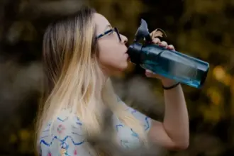 Umidade relativa do ar em níveis críticos exige cuidados essenciais com a pele – Portal Goiás