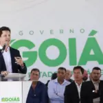 “Virada de chave na vida das famílias”, afirma Daniel Vilela em entrega de casas em Santa Cruz de Goiás – Vice-Governadoria