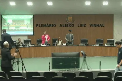 Com votação de 10 matérias importantes, vereadores de Goianésia iniciam segundo semestre Com votação de 10 matérias importantes, vereadores de Goianésia iniciam segundo semestre