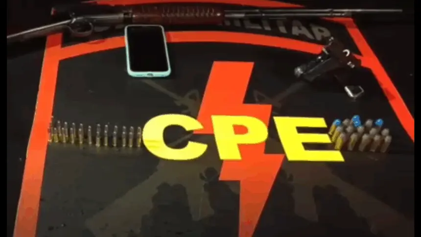 CPE Goianésia apreende armas de fogo durante ocorrência em Jaraguá CPE Goianésia apreende armas de fogo durante ocorrência em Jaraguá