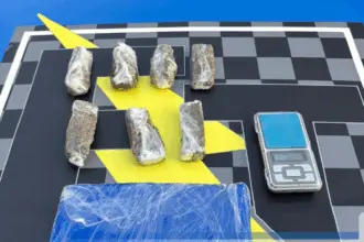 Homem é preso com quase 1 kg de drogas durante operação no oeste de Goianésia