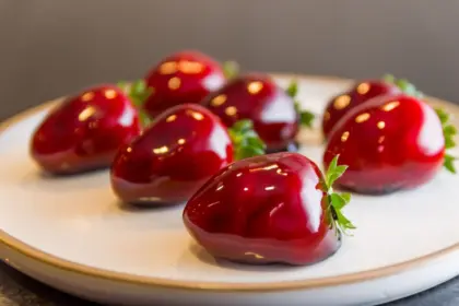 5 dicas para fazer o caramelo perfeito para o morango do amor  5 dicas para fazer o caramelo perfeito para o morango do amor