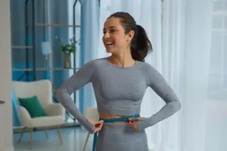 5 estratégias para tratar o excesso de pele após emagrecer