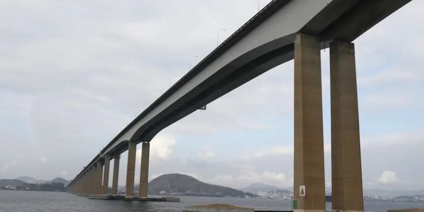 Prova na ponte Rio-Niterói receberá cerca de 5 mil atletas no domingo Prova na ponte Rio-Niterói receberá cerca de 5 mil atletas no domingo