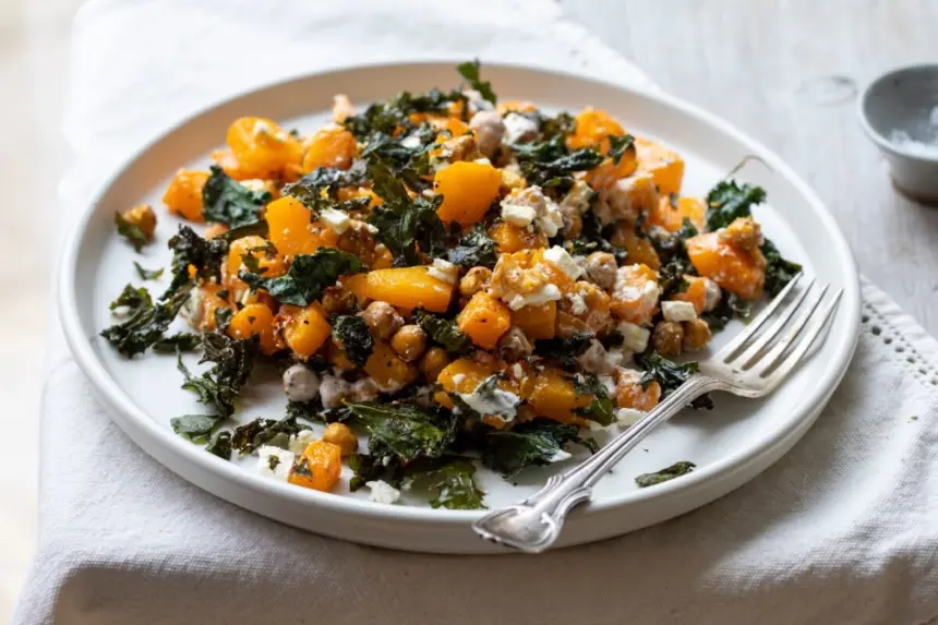 Saladas mornas e ricas em proteínas: 5 opções para o almoço Saladas mornas e ricas em proteínas: 5 opções para o almoço