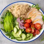 8 receitas leves ricas em proteínas