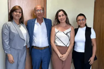 Secretária Municipal de Saúde de Goianésia viaja à Brasília em busca de recursos Secretária Municipal de Saúde de Goianésia viaja à Brasília em busca de recursos