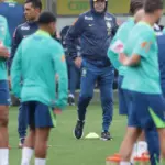 Eliminatórias: Brasil inicia preparação para jogo contra o Chile Eliminatórias: Brasil inicia preparação para jogo contra o Chile