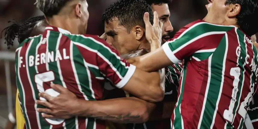 Fluminense derrota Bahia por 2 a 0 e avança na Copa do Brasil