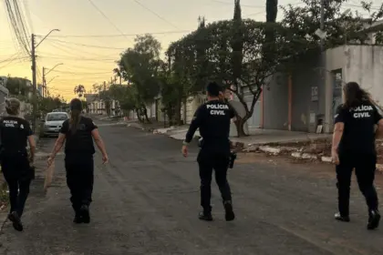PCGO apreende adolescentes ligados a organização criminosa durante cumprimento de mandados – Policia Civil do Estado de Goiás