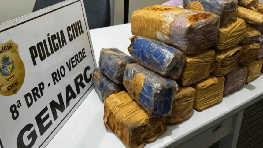 PCGO apreende drogas que estavam escondidas em veículo leiloado, em Rio Verde – Policia Civil do Estado de Goiás PCGO apreende drogas que estavam escondidas em veículo leiloado, em Rio Verde – Policia Civil do Estado de Goiás