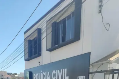 PCGO cumpre mandado de busca e apreensão e prende irmãos por furto de peças de veículos – Policia Civil do Estado de Goiás