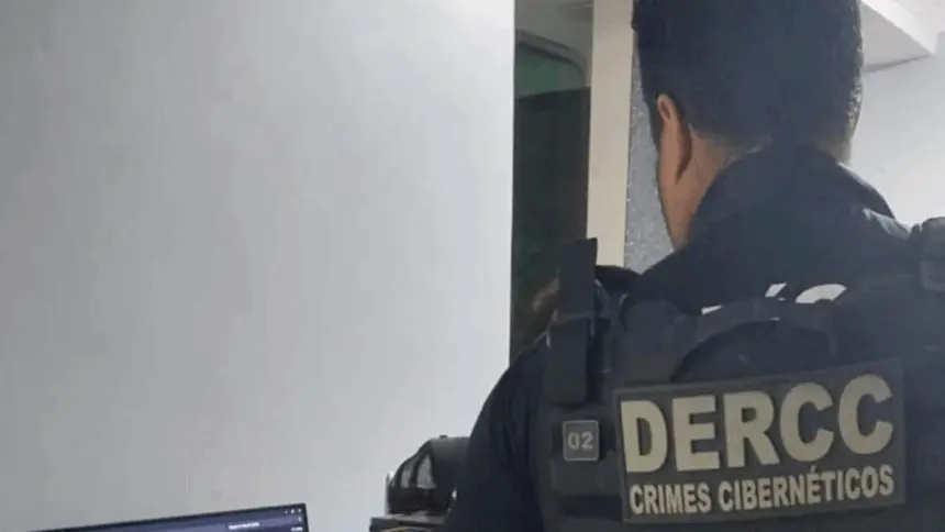 PCGO cumpre mandado em Anápolis contra racismo praticado em rede social – Policia Civil do Estado de Goiás