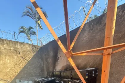 Polícia Civil investiga crime ambiental no descarte irregular de baterias elétricas em Itumbiara – Policia Civil do Estado de Goiás