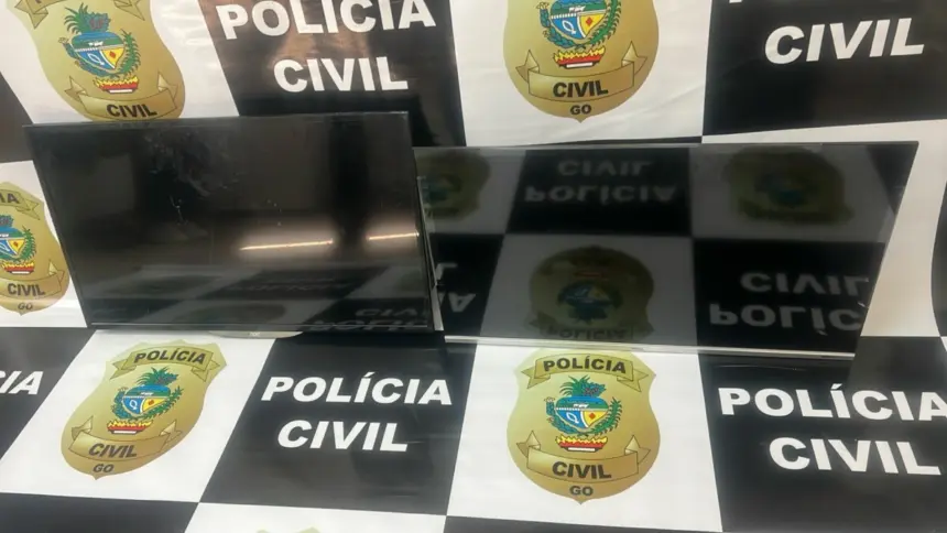 PCGO prende mulher em flagrante por receptação de televisores furtados de UBS em Vianópolis – Policia Civil do Estado de Goiás PCGO prende mulher em flagrante por receptação de televisores furtados de UBS em Vianópolis – Policia Civil do Estado de Goiás