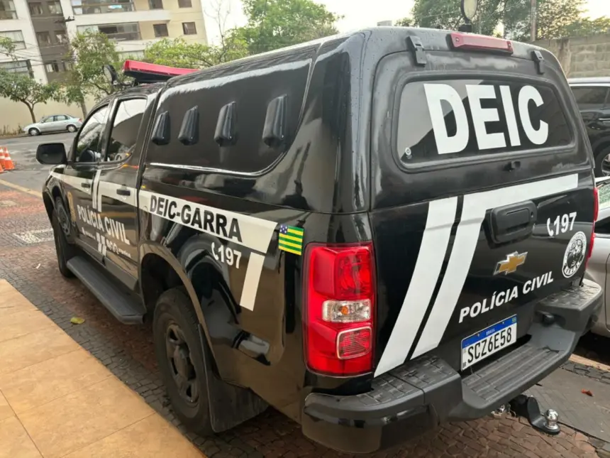 PCGO localiza e prende em Goiânia foragido de São Paulo condenado por roubo a banco – Policia Civil do Estado de Goiás PCGO localiza e prende em Goiânia foragido de São Paulo condenado por roubo a banco – Policia Civil do Estado de Goiás