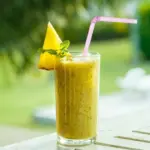 7 sucos caseiros para ajudar a combater a retenção de líquidos 7 sucos caseiros para ajudar a combater a retenção de líquidos