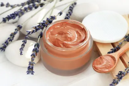7 dicas para turbinar o skincare com a argila vermelha
