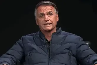 Bolsonaro tem alta hospitalar; laudo de lesões cutâneas mostra câncer de pele Bolsonaro tem alta hospitalar; laudo de lesões cutâneas mostra câncer de pele