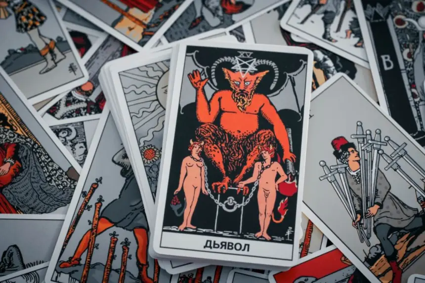 Veja o verdadeiro significado das cartas morte e diabo no tarot
