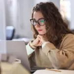 Saiba como identificar e tratar a depressão funcional