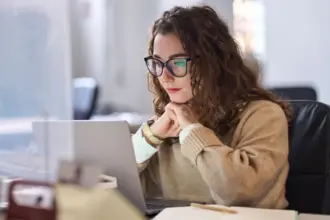 Saiba como identificar e tratar a depressão funcional