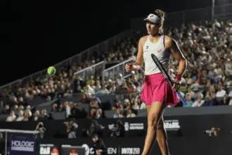 Bia Haddad vence confronto brasileiro nas oitavas do SP Open