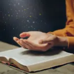 5 salmos poderosos para afastar o mal