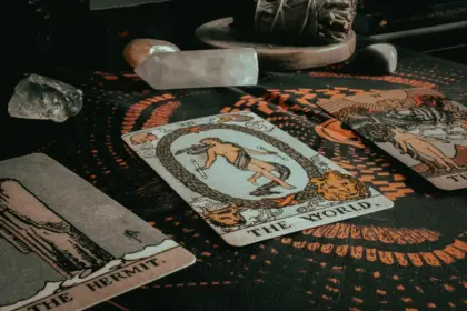 Tarot semanal: previsão para os signos de 15 a 21 de setembro de 2025